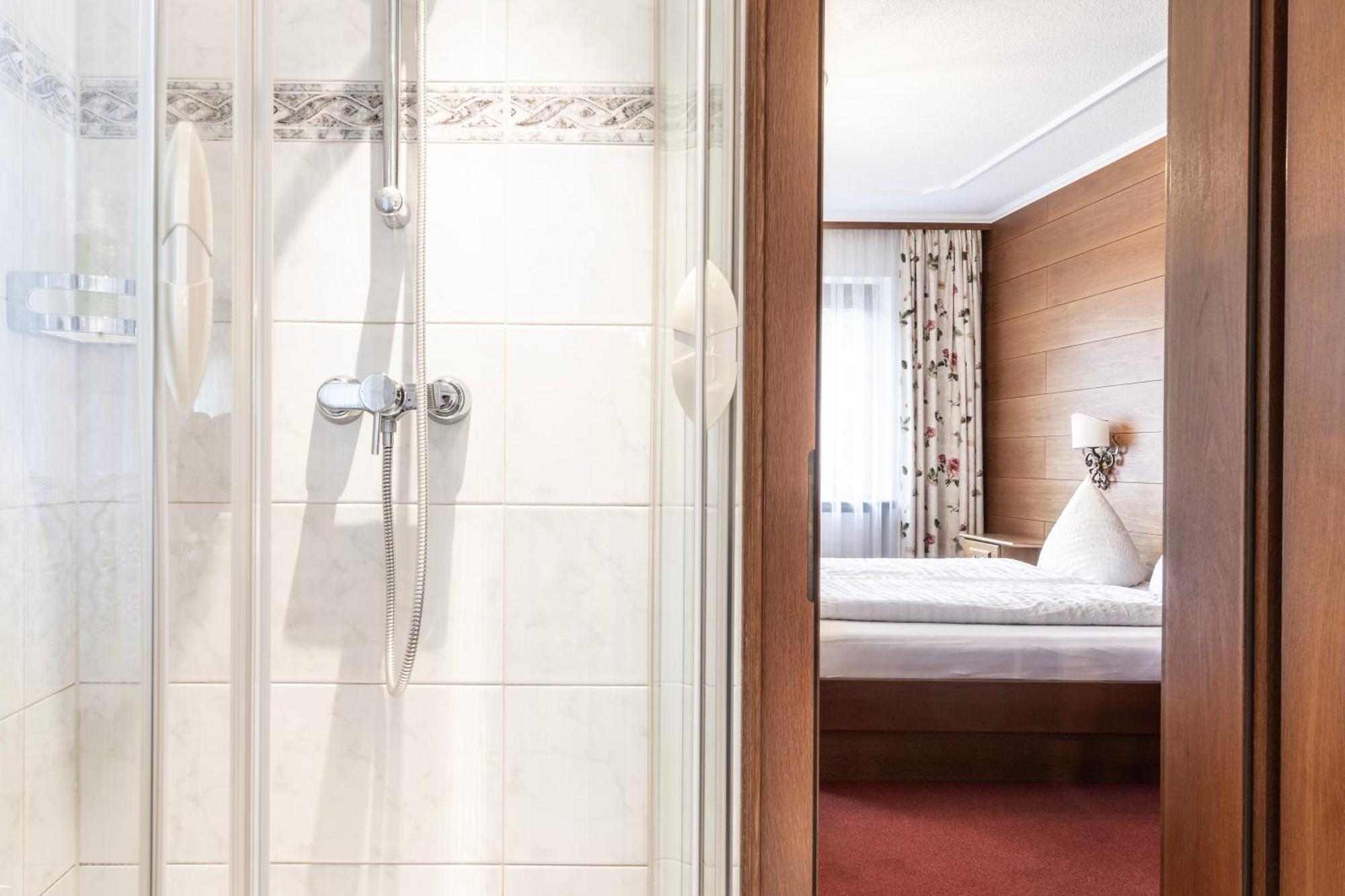 Hotel Elisabeth Schoppernau Ngoại thất bức ảnh
