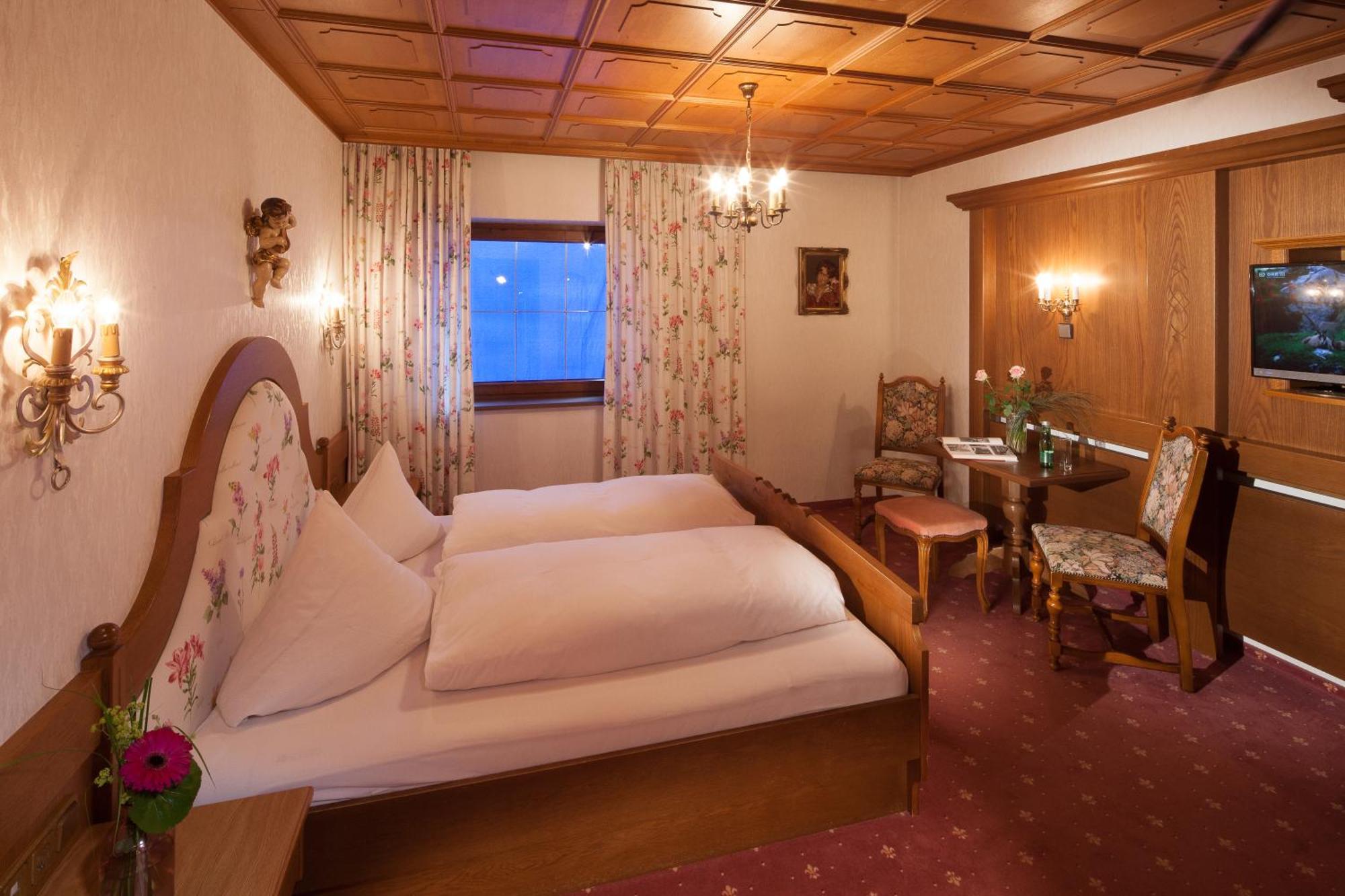 Hotel Elisabeth Schoppernau Ngoại thất bức ảnh